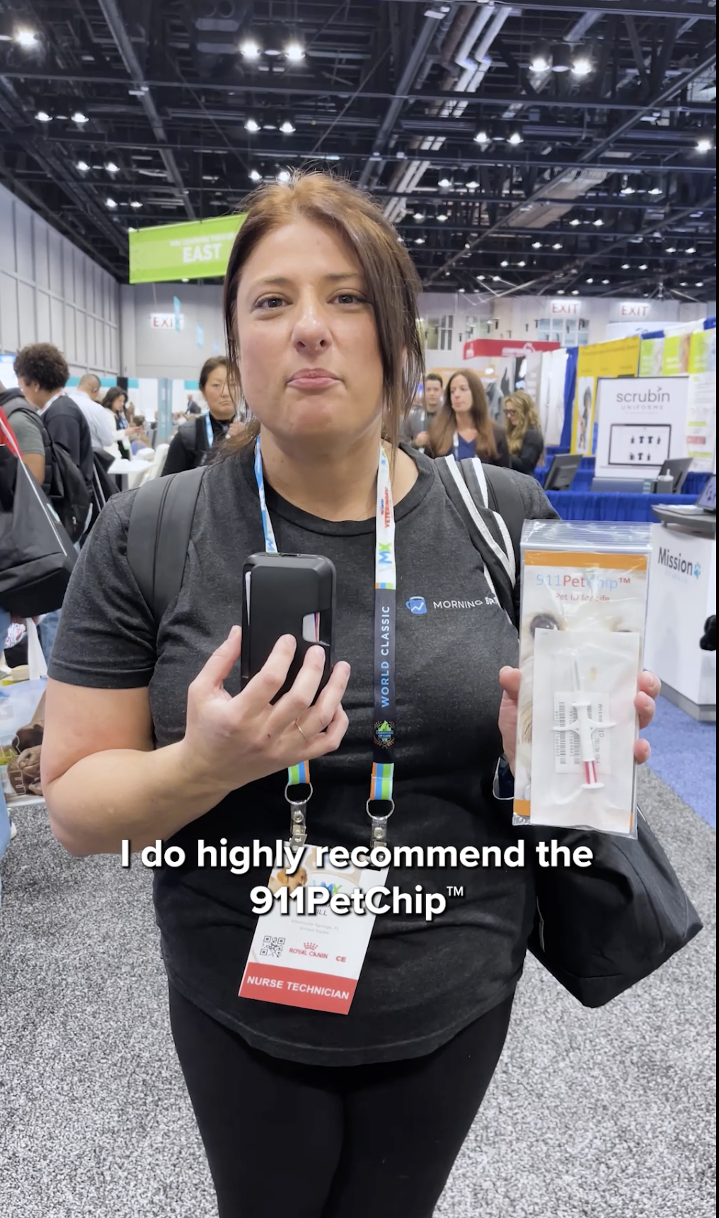 Dara, satisfied 911PetChip™ customer — video testimonial thumbnail.